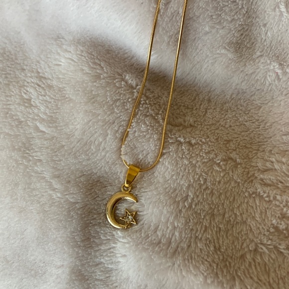 NEW! gold plated moon stars necklace ππ« - Picture 4 of 6